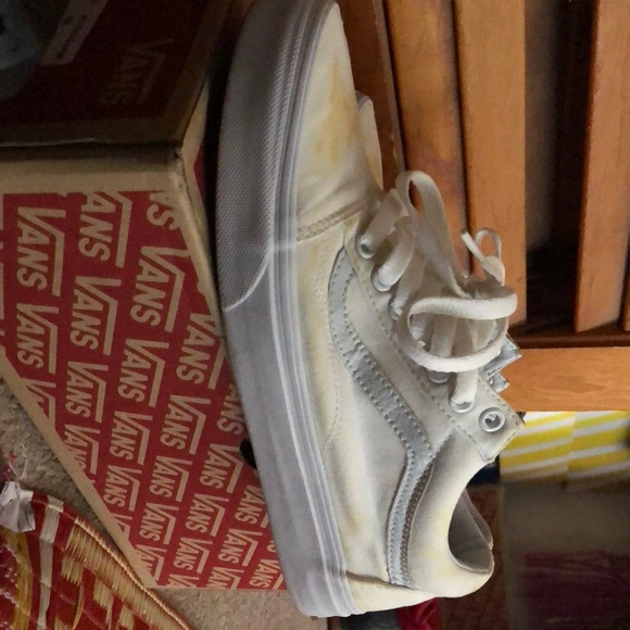 Vans shoes - Picture 2 of 2
